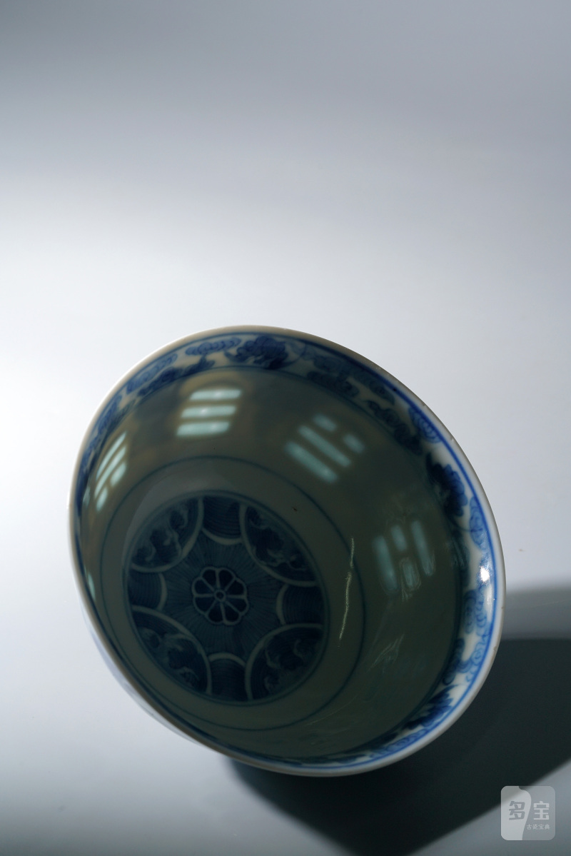 清光绪 青花云鹤玲珑八卦纹碗 - 图9